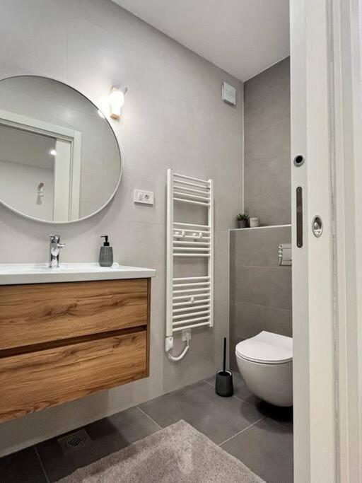 Blue Apartment With Shared Pool Сплит Экстерьер фото