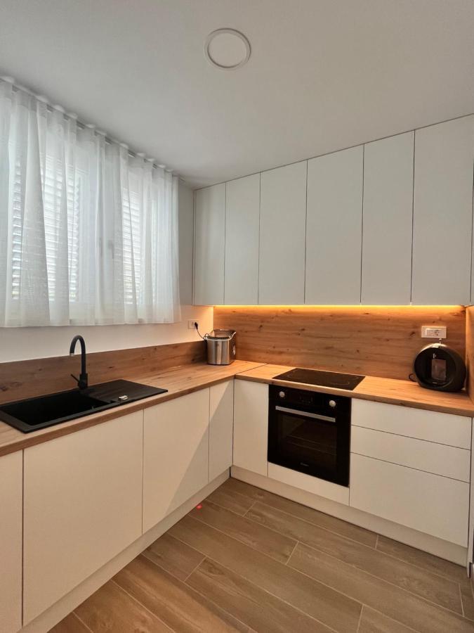 Blue Apartment With Shared Pool Сплит Экстерьер фото